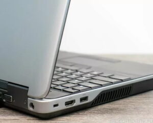 لپ تاپ 15.6 اینچ دل Dell Latitude E6540 استوک